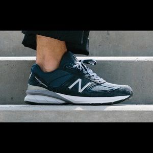 New Balance 990v5 made in USA in Navy blue